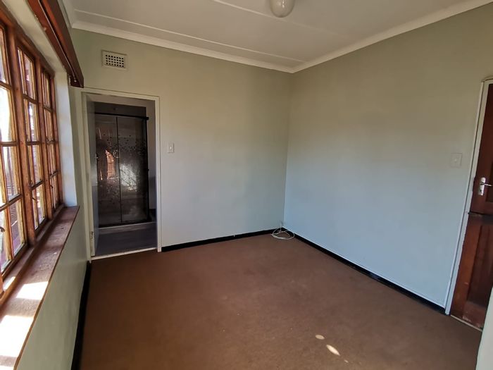Property #2101264, Apartment rental monthly in Dundee