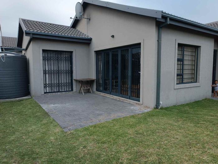 Property #2090857, House pending sale in Pinelands