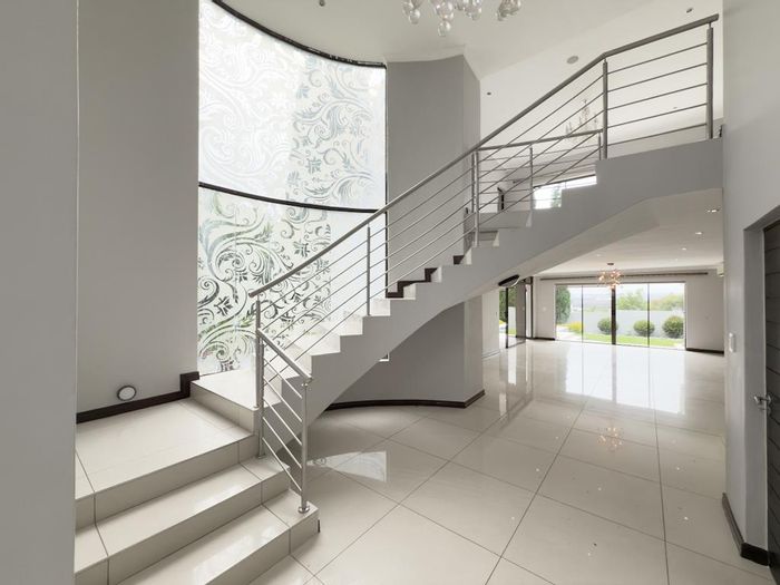 Property #2430579, House For Sale in Midlands Estate