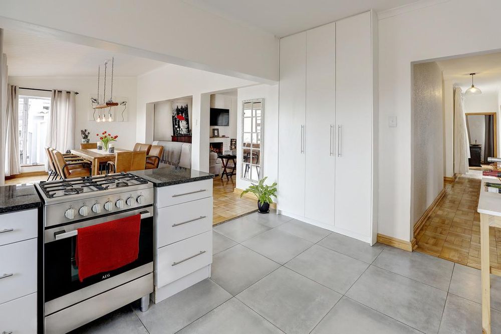 Avondale House For Sale Renovated home with spacious living, patio