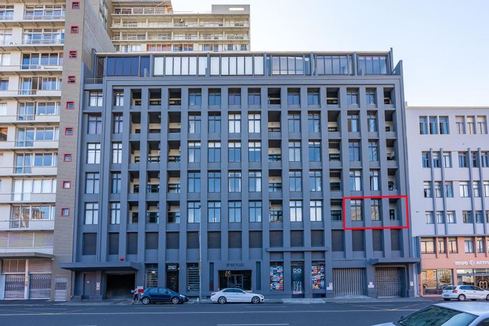 Property #2247985, Apartment for sale in Cape Town City Centre