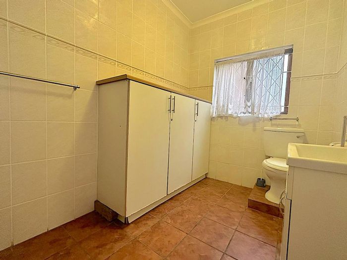 Property #2174231, Retirement Village for sale in Riverside