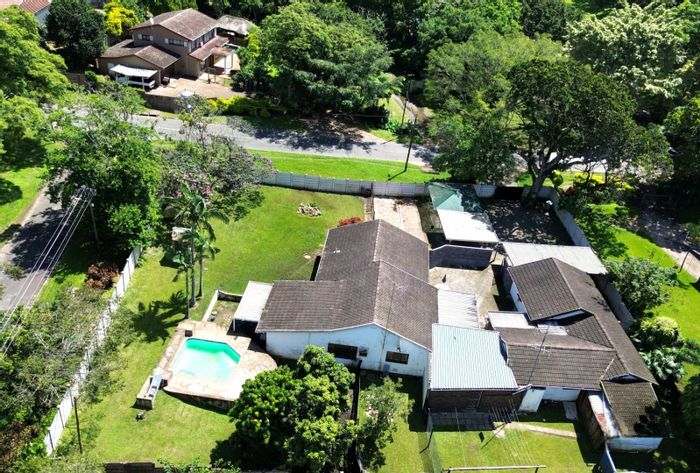 For Sale: House in Padfield Park with granny flat, pool, and ample parking.