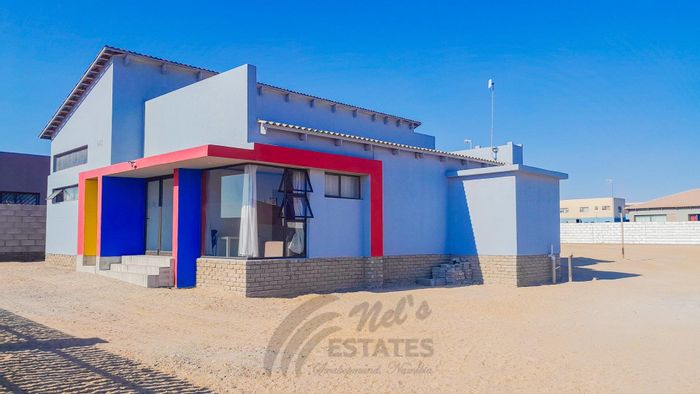 For Sale: Guesthouse in Mondesa with 2 en-suite bedrooms, bar, and spacious yard