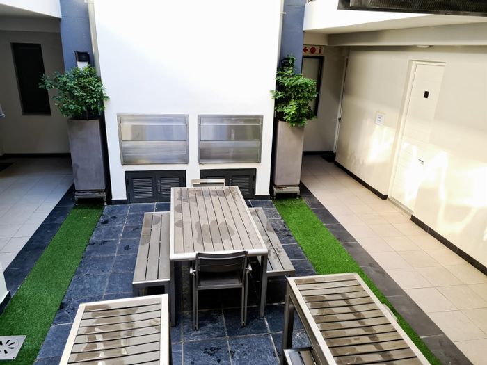 Property #1989838, Apartment sold in Stellenbosch Central