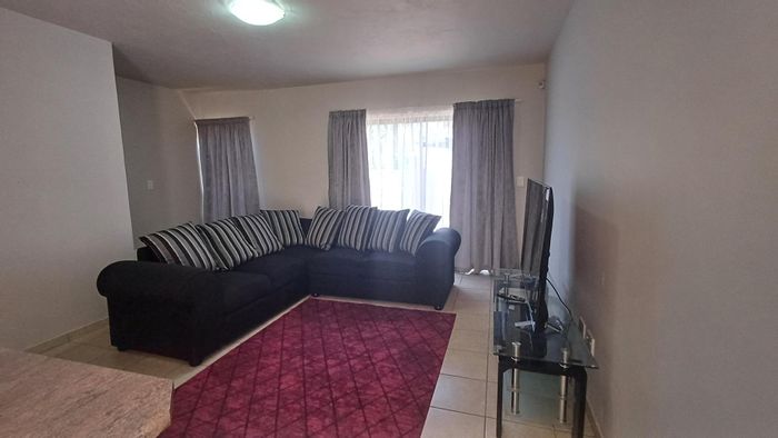 Property #2413320, Townhouse For Sale in Kleine Kuppe