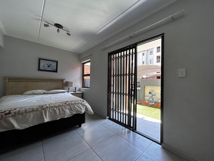 Ground floor apartment in Sebenza with clubhouse, pool, and private garden. For Sale.