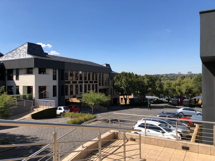 Spacious 228m² office in Hurlingham with secure parking and access control. To Rent.