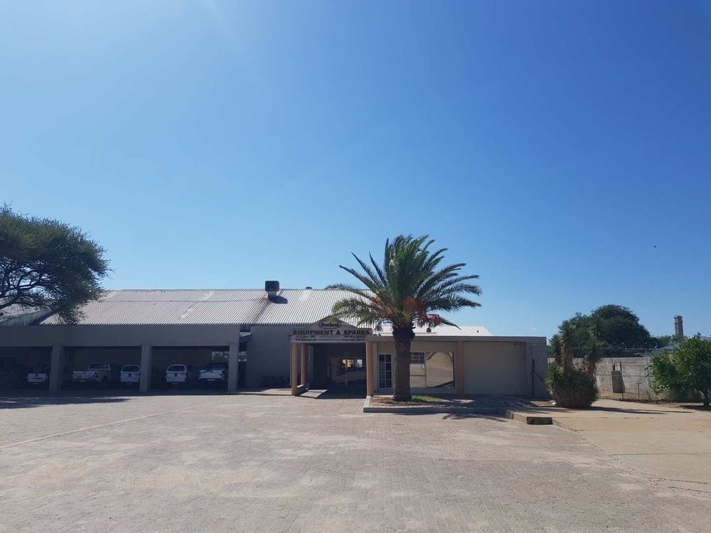 Reception & Parking