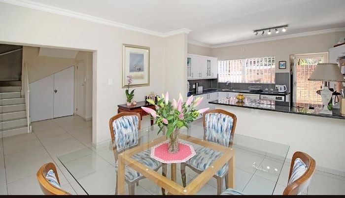 Property #2215369, Townhouse rental monthly in Sandown