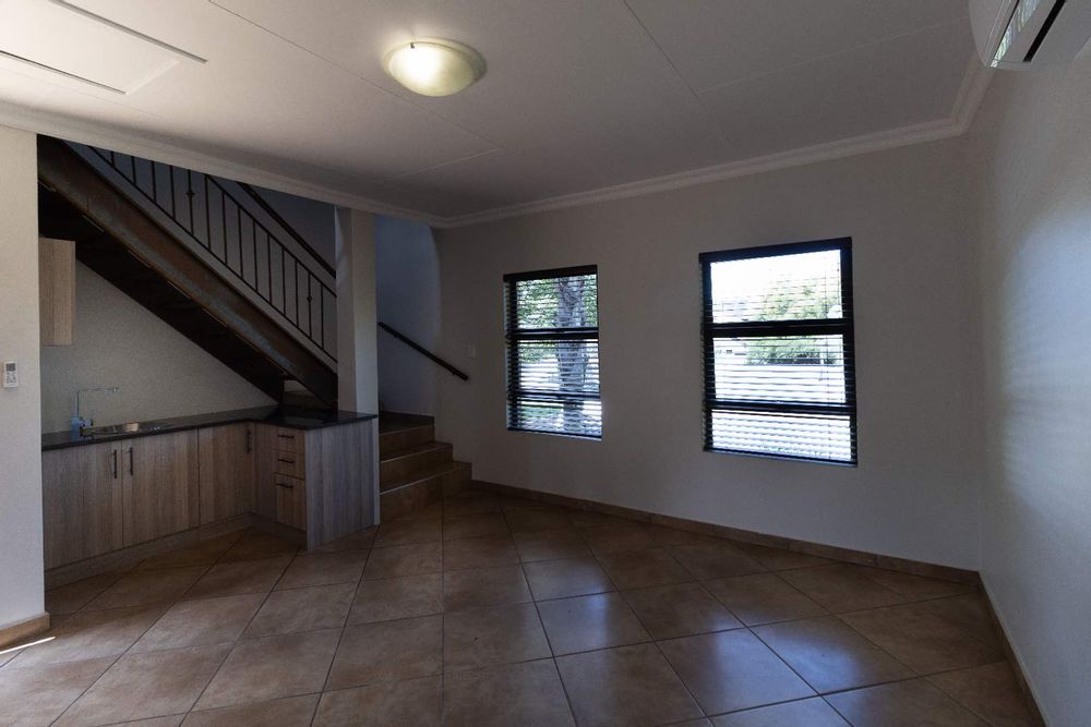 Flatlet lounge and kitchenette