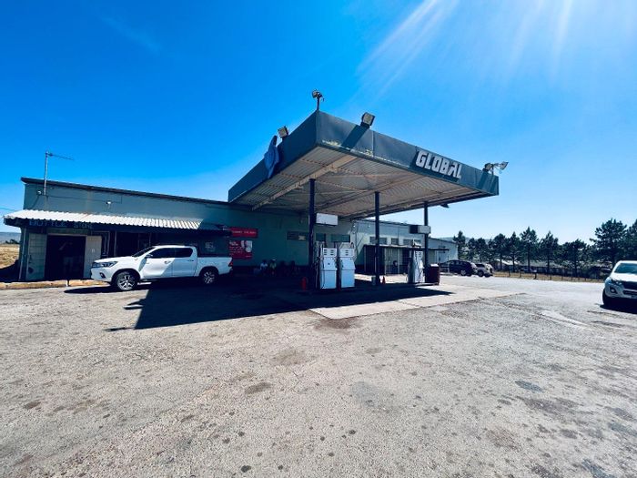 Vryheid Central Mixed Use Property For Sale: Hotel, rental units, gas station, and more!