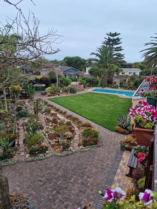 Property #2200919, Apartment Rental Monthly in Summerstrand