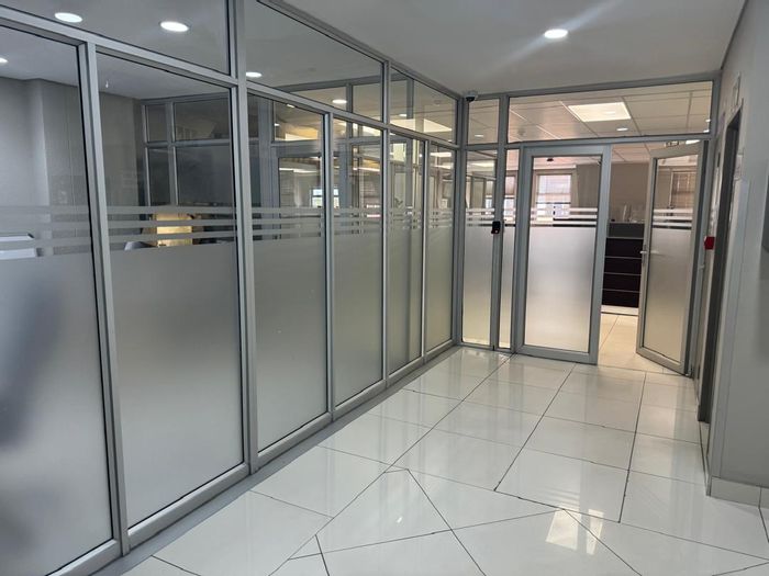 Property #2248093, Office rental monthly in Windhoek Central