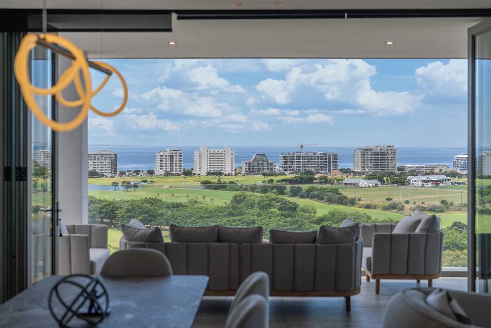 uninterrupted ocean and city views