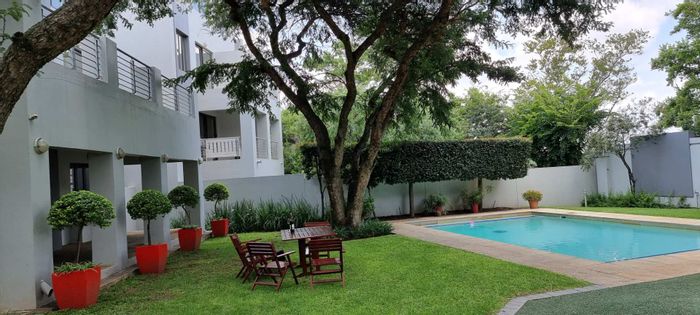 Property #1999376, Apartment for sale in Douglasdale