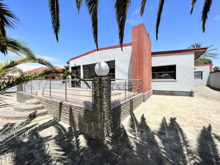 Property #2080573, House Sold in Walvis Bay Central