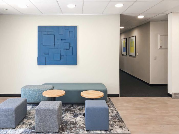 Flexible office space in Somerset West Central, To Rent with coworking amenities.