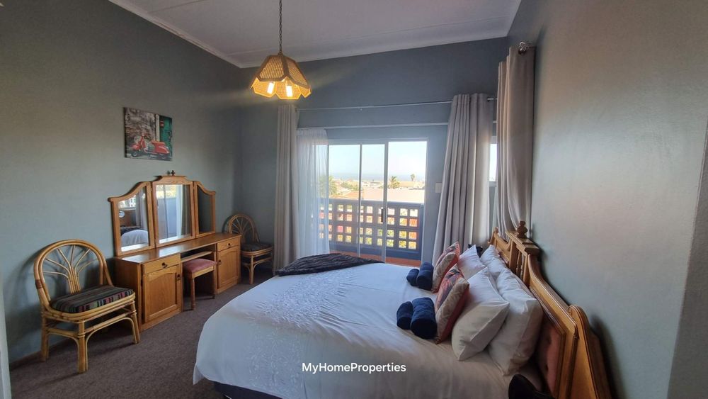 Bedroom 4 (Master)—with balcony 2nd floor