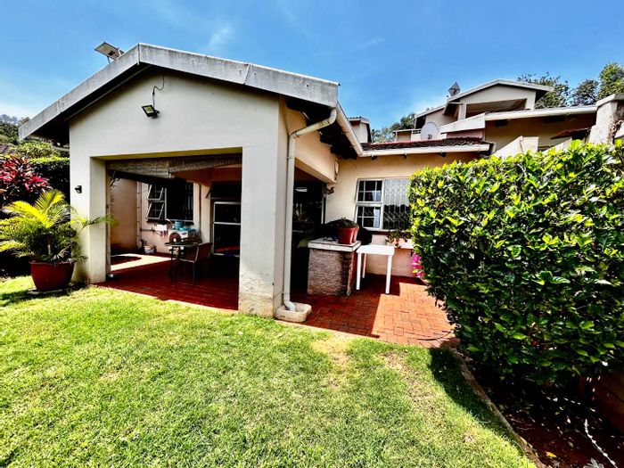 Property #2222795, Townhouse for sale in Umgeni Park