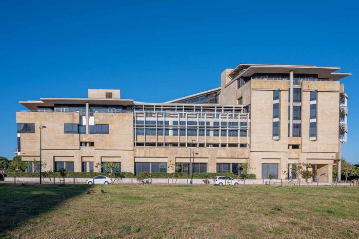 Prime Office Space To Rent in Umhlanga Central with flexible options and amenities.