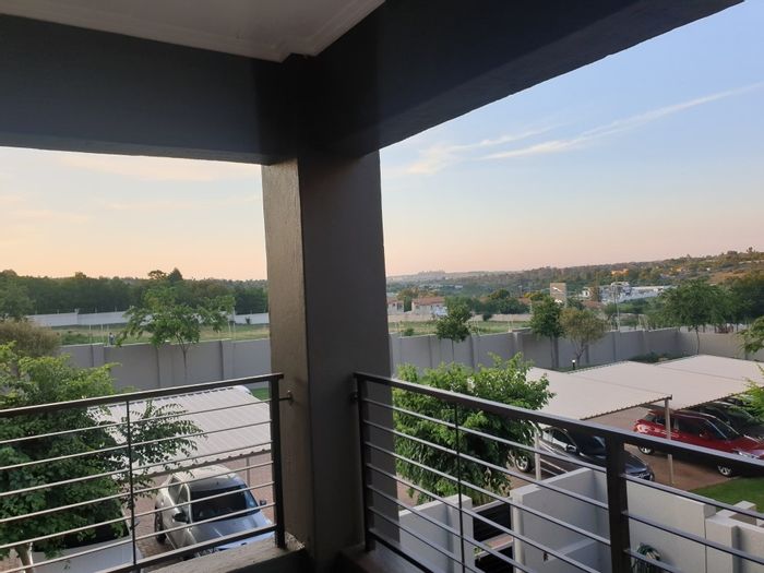 Property #1916217, Apartment rental monthly in Lonehill