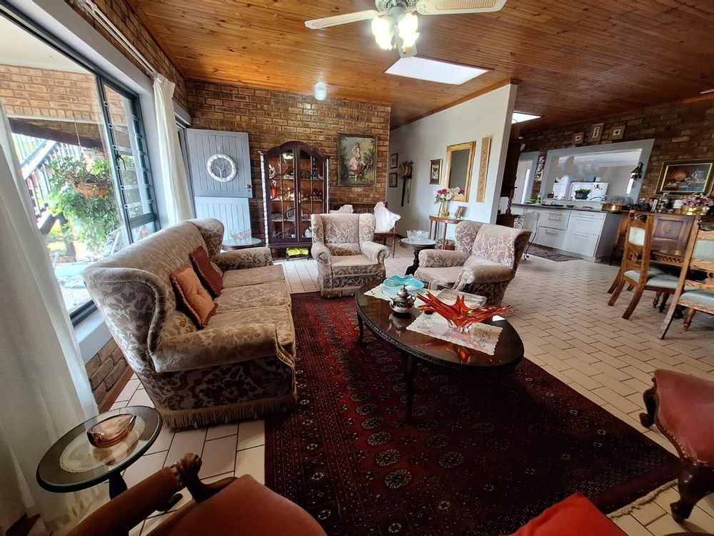 Living Room/Dining Room/Kitchen