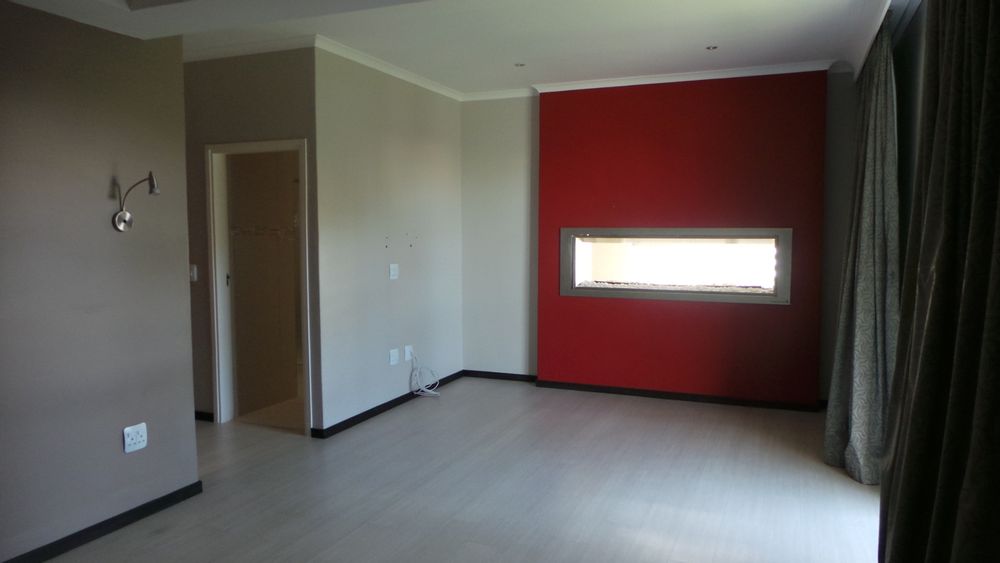 Main bedroom with gas fireplace