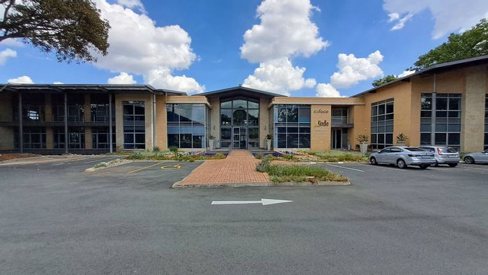 Property #2232321, Office rental monthly in Bryanston