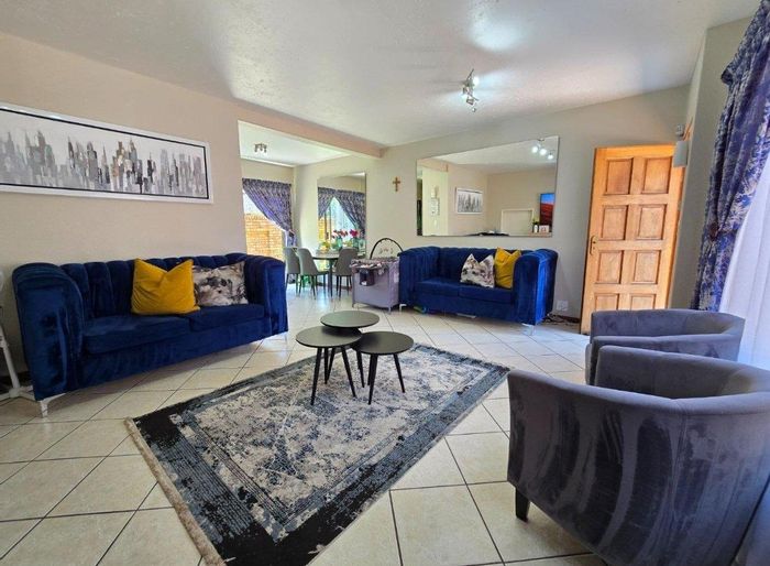Alberton Central Apartment For Sale: 3 beds, pet-friendly garden, secure complex.