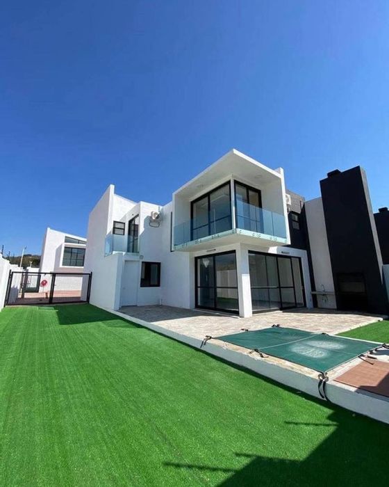 Property #2398351, Townhouse For Sale in Auasblick