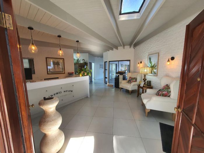 Furnished office in Kloof Central, secure parking, high-speed internet, boardroom access.