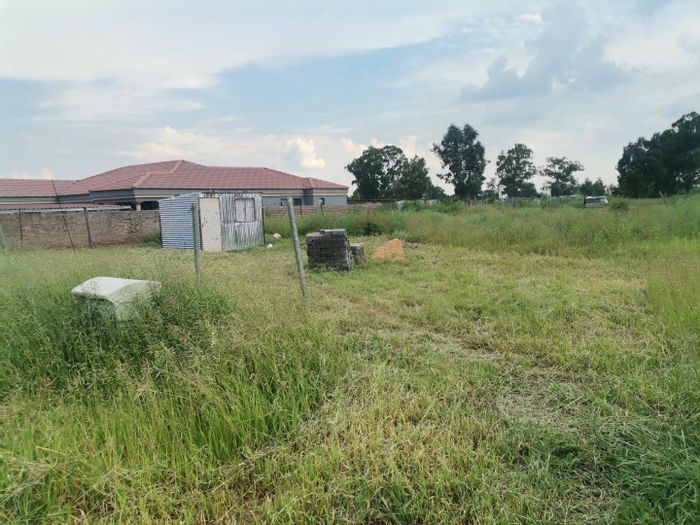 Property #2005950, Vacant Land Residential for sale in Meyerton Park