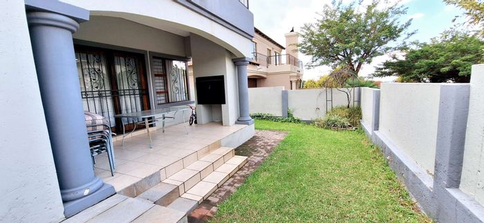For Sale: Townhouse in South Crest with 3 beds, garden, and double garage.