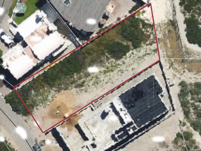 Vacant Land Residential For Sale in Paradise Beach: 566m2 with approved building plans.