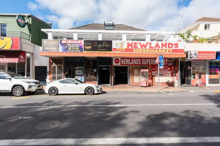 Prime Newlands Retail Space for Sale: Versatile, Mixed-Use Opportunity Awaits!