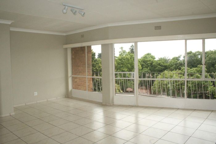 Property #2199064, Apartment rental monthly in Hurlyvale