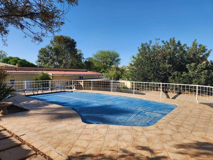 Property #2196702, House rental monthly in Klein Windhoek