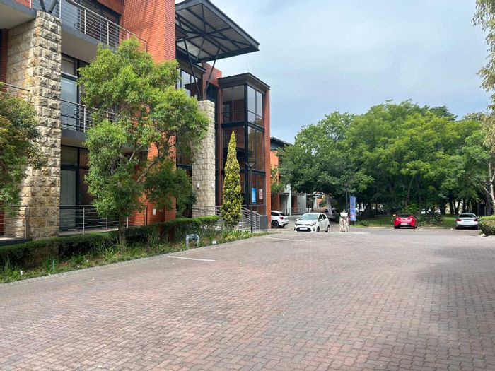Property #2202220, Office rental monthly in Sandton Central