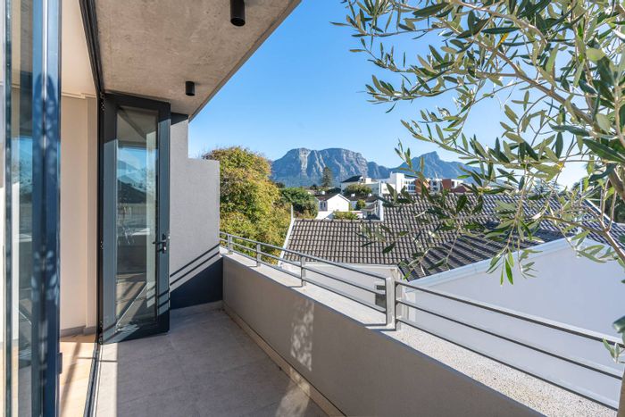 For Sale: Kenilworth Penthouse with terrace, power backup, and pet-friendly amenities.