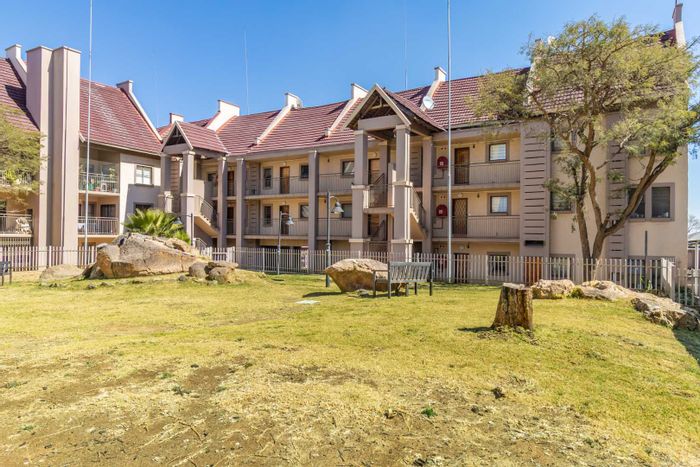 Sundowner Apartment For Sale: 2 beds, 2 baths, balcony, pool, 24-hour security.