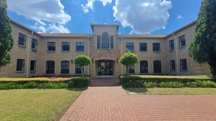 Property #2237527, Office rental monthly in Bryanston