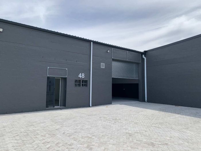 Industrial Unit To Rent in Epping Industrial with 24-hour security and three-phase power.