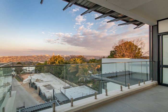 Property #2134240, Penthouse for sale in Bryanston