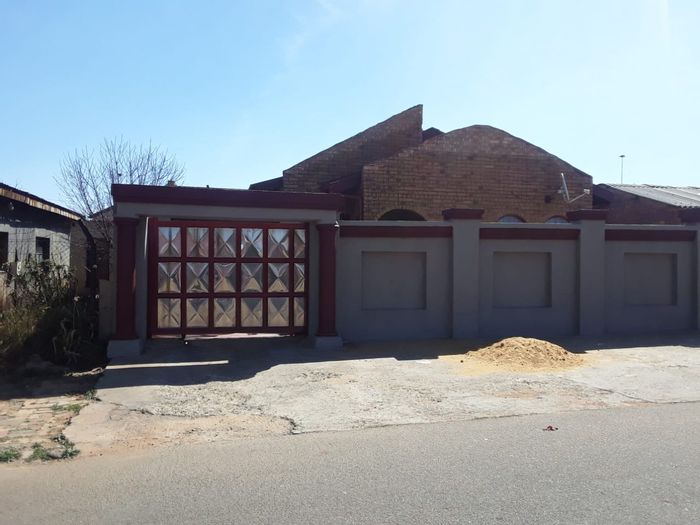 Property #2058970, House pending sale in Zondi