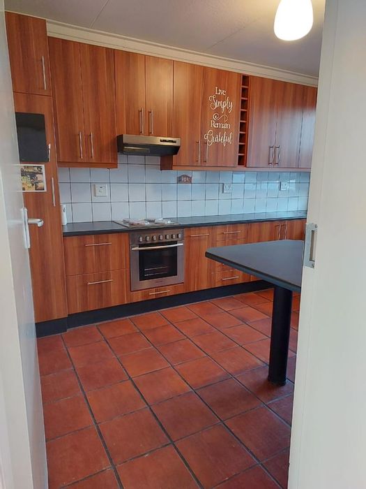 Property #2216645, Apartment For Sale in Pioniers Park
