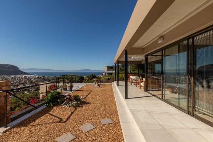 Stunning Fish Hoek Central Home for Sale with Sea Views and Versatile Spaces