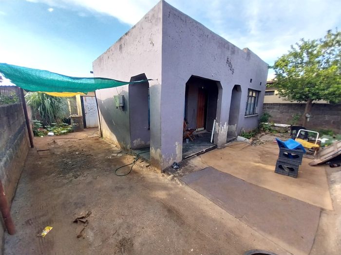 Tembisa Property property and houses for sale in Tembisa, 130 of 44