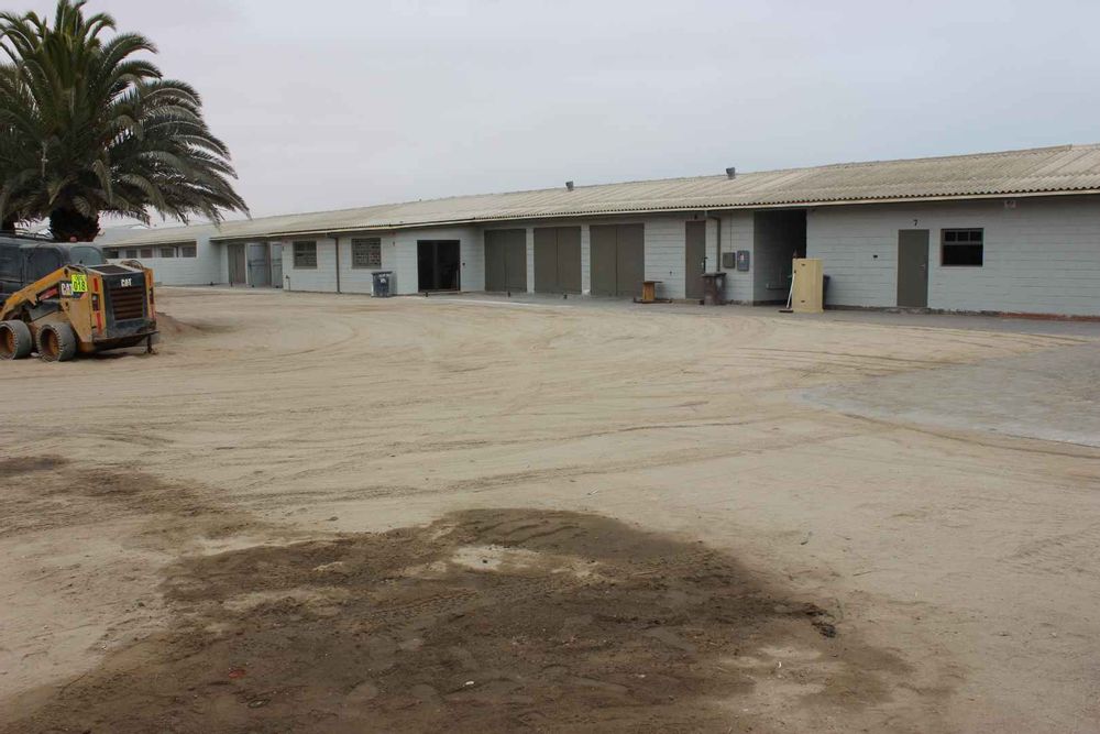 Portion B Yard with Warehouses
