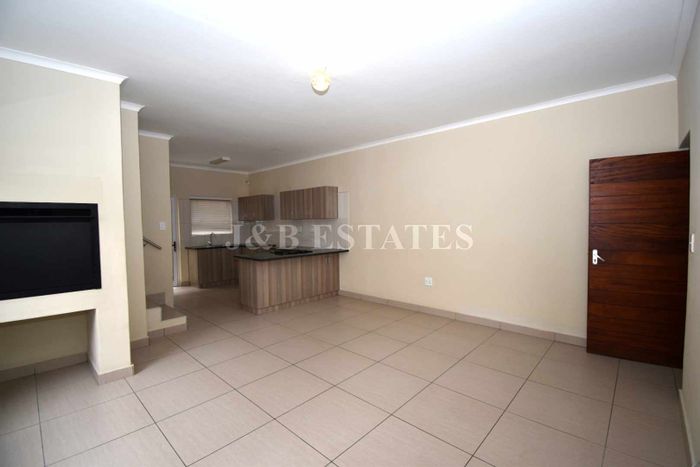 Property #2080499, Townhouse for sale in Walvis Bay Central